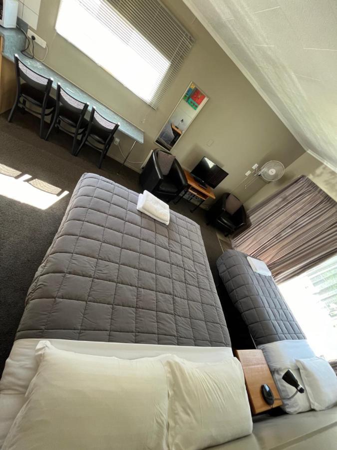 Manuka Crescent Motel Wanaka Ngoại thất bức ảnh