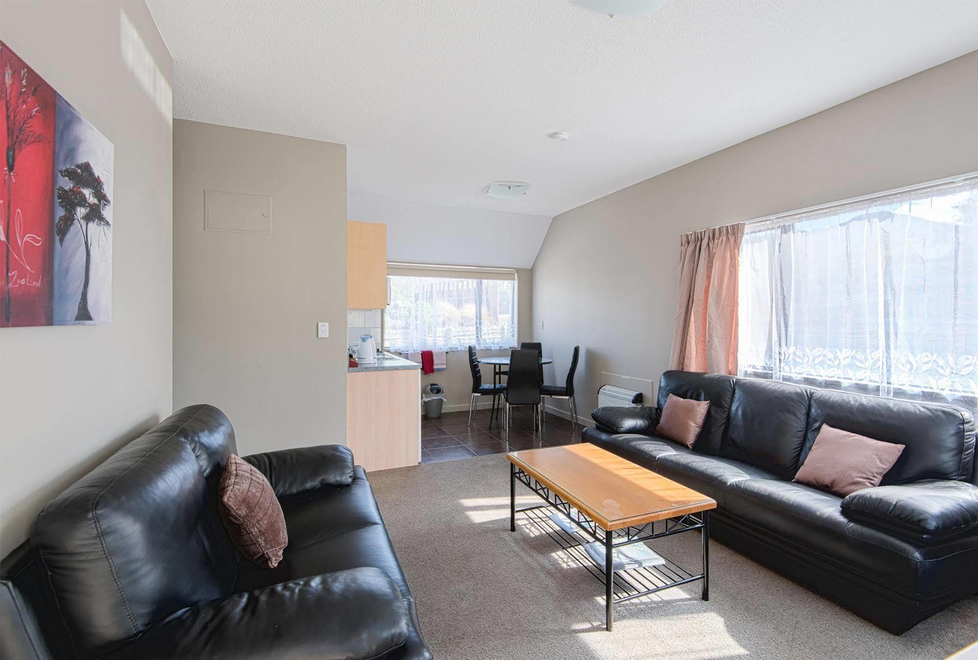 Manuka Crescent Motel Wanaka Ngoại thất bức ảnh