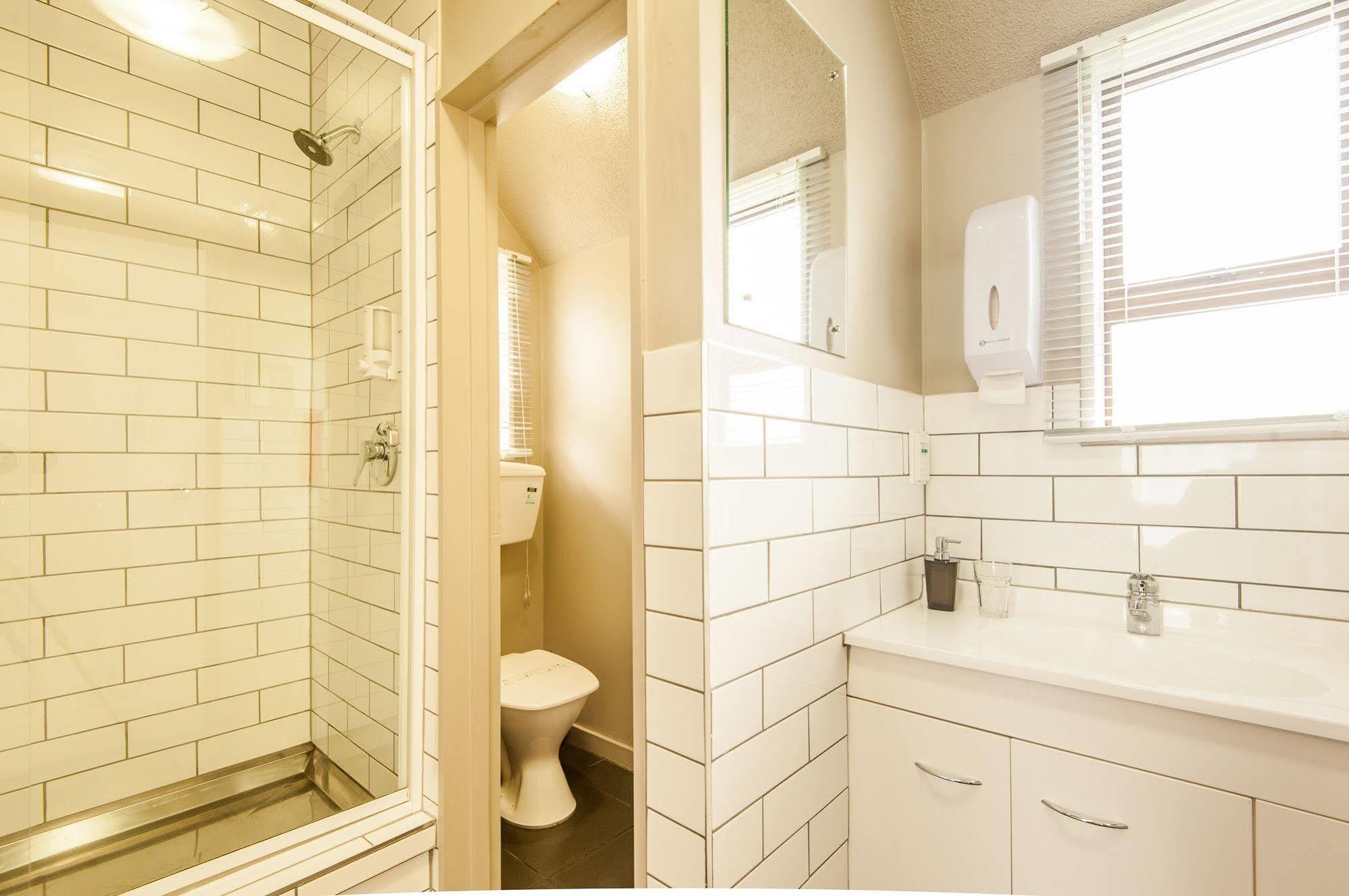 Manuka Crescent Motel Wanaka Ngoại thất bức ảnh