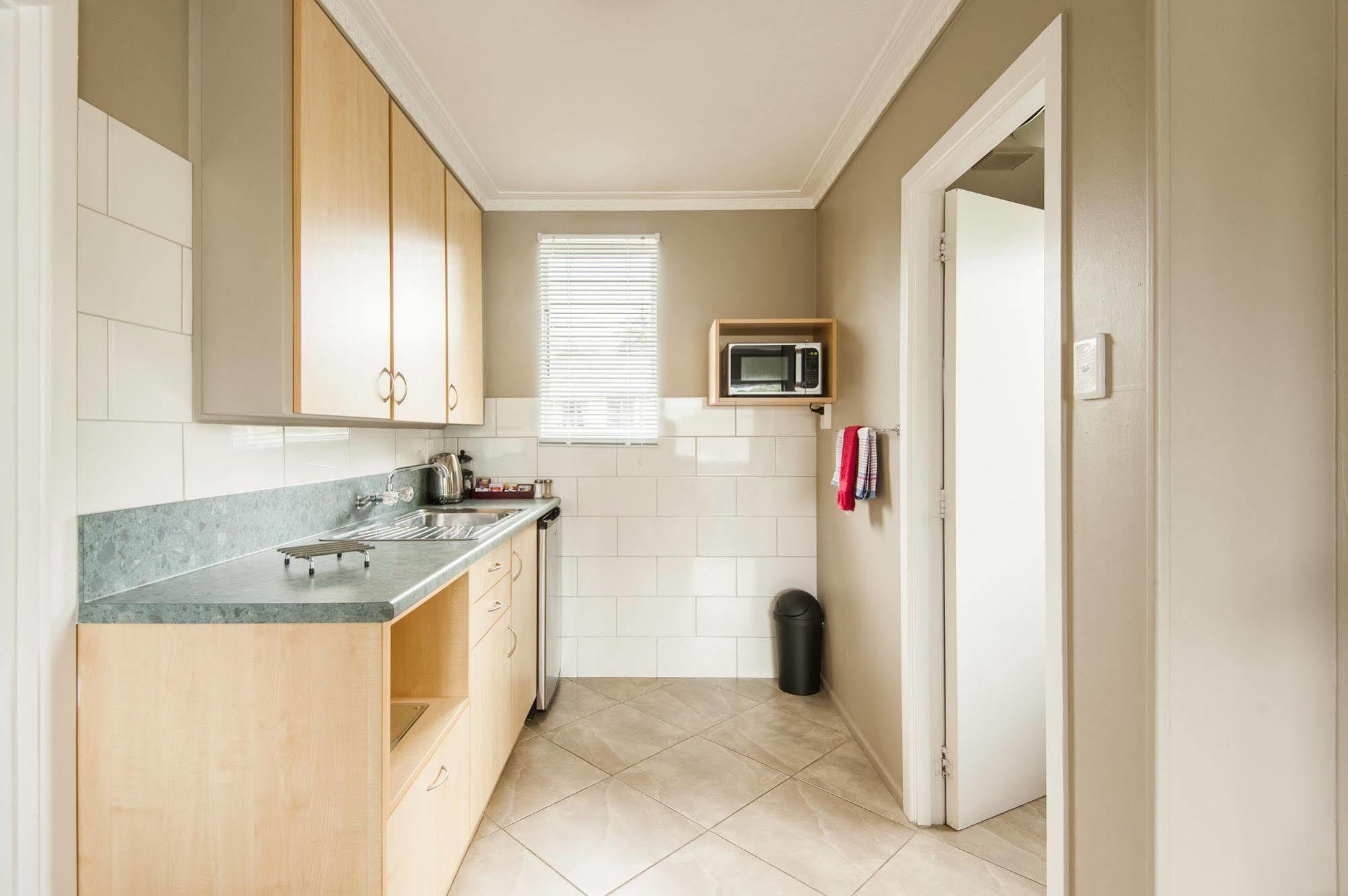 Manuka Crescent Motel Wanaka Ngoại thất bức ảnh