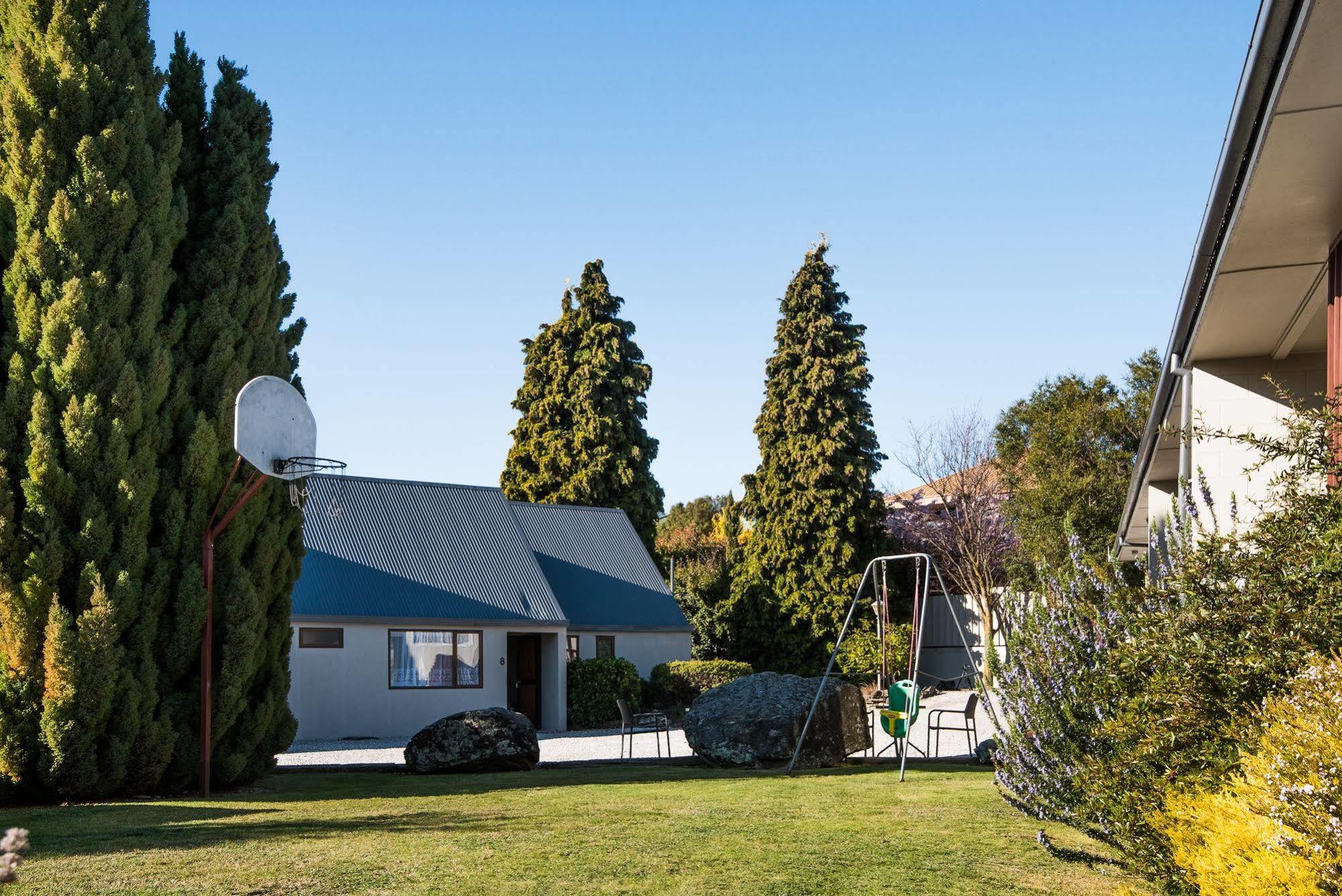 Manuka Crescent Motel Wanaka Ngoại thất bức ảnh